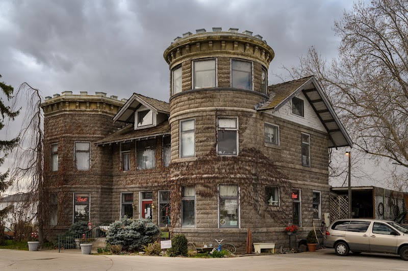 Carbonneau Mansion