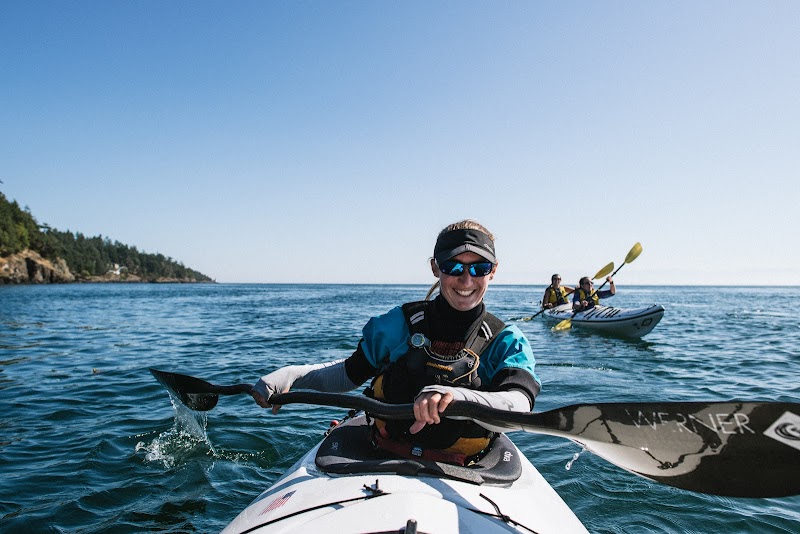 Discovery Sea Kayak Tours
