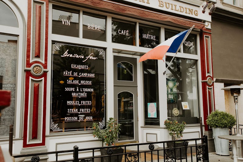 Brasserie Four