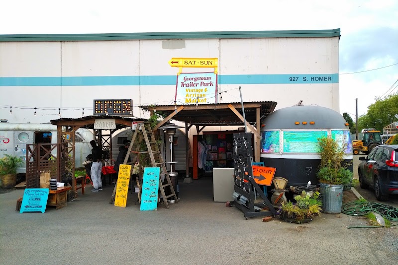 Georgetown Trailer Park Mall
