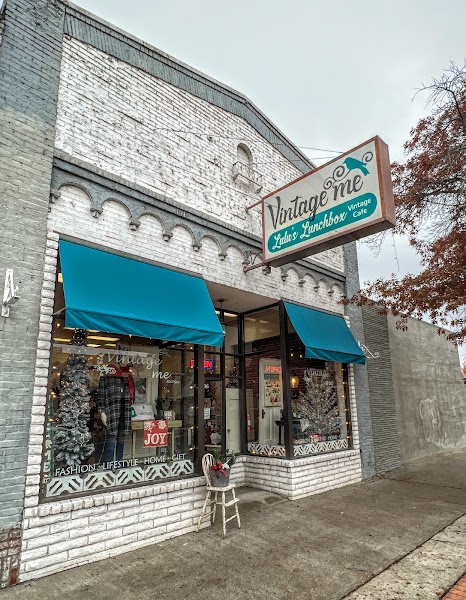 Vintage Me Boutique