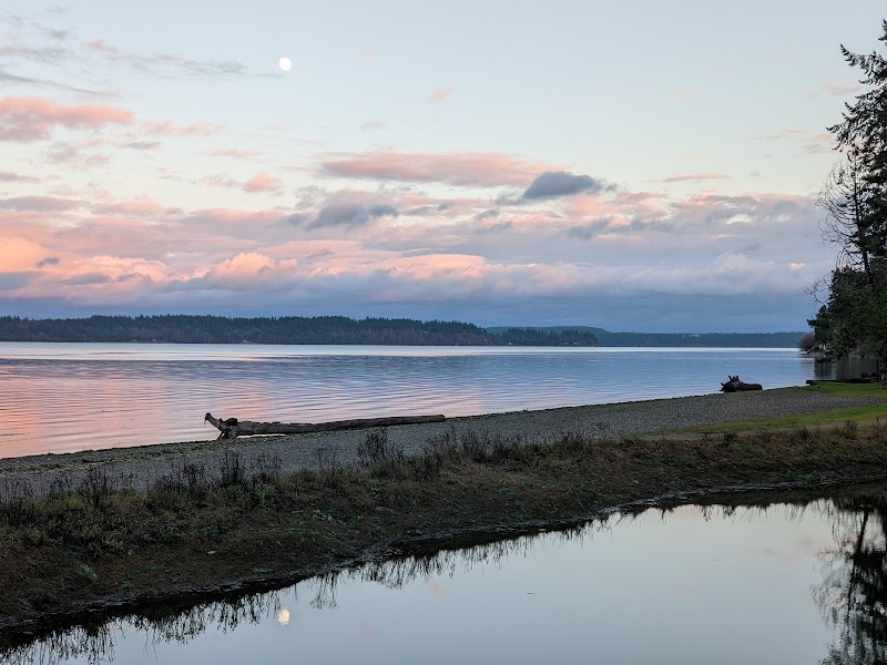 Tolmie State Park