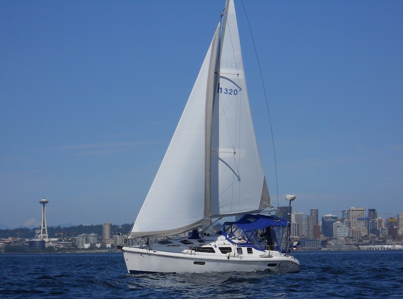 Candere Cruising