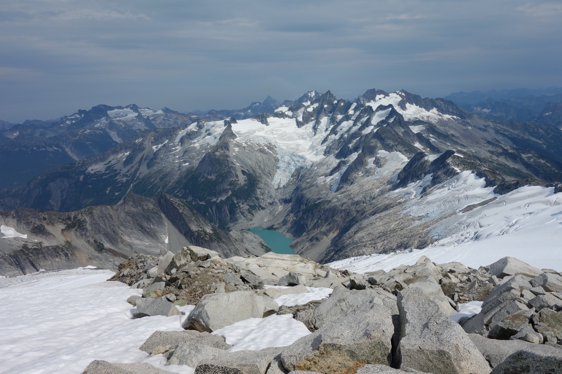 Jagged mountain peaks crowned by glaciers in the North Cascades